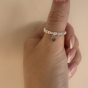 Flat heart ring