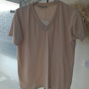 Beige T-shirt