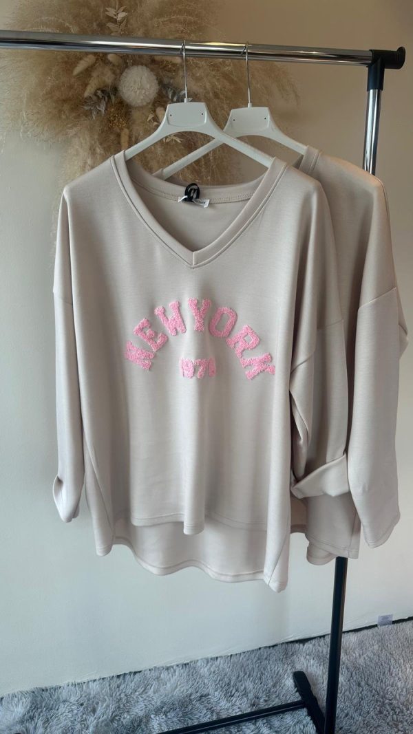 New York sweatshirt