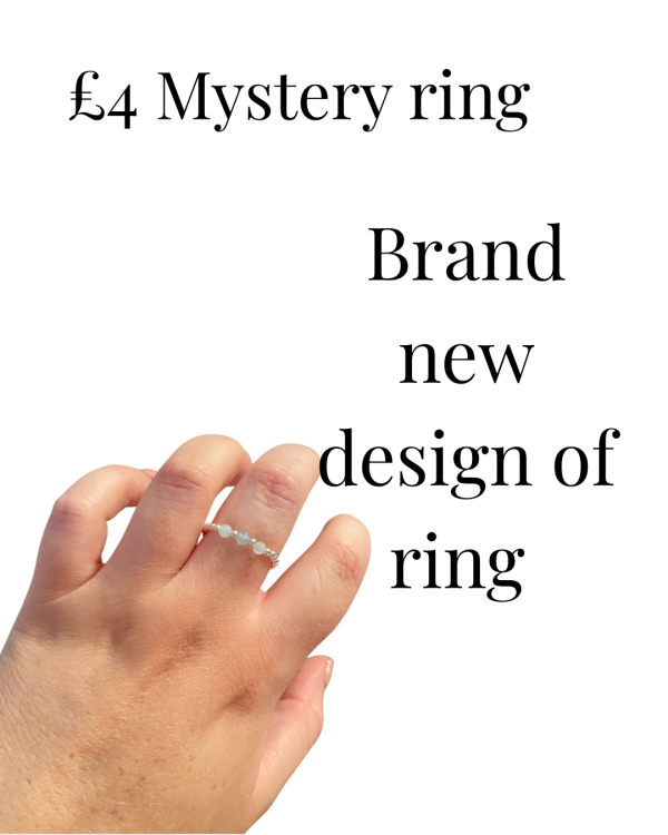 £4 mystery ring