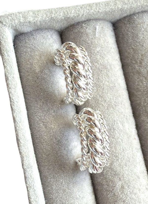 Twisted hoop studs